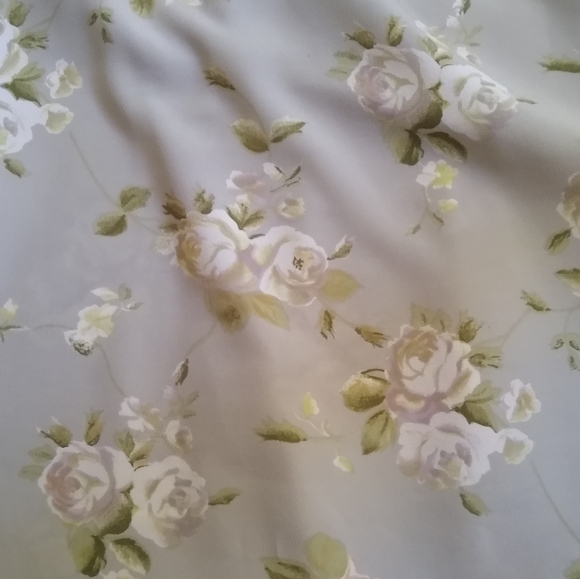 Floral Skirt - Picture 4 of 5